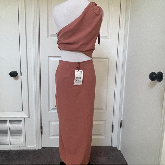 Zara Asymmetric Ruched Marsala Midi Dress Size - Picture 7 of 8